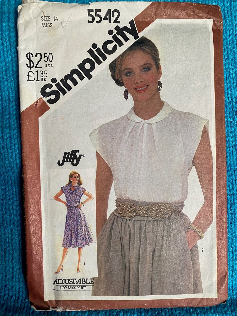 Simplicity sewing pattern  5542 Dress 1980s blouse